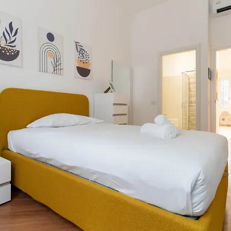 Guesthost - Mm Sant'agostino Modern Flat * Milano