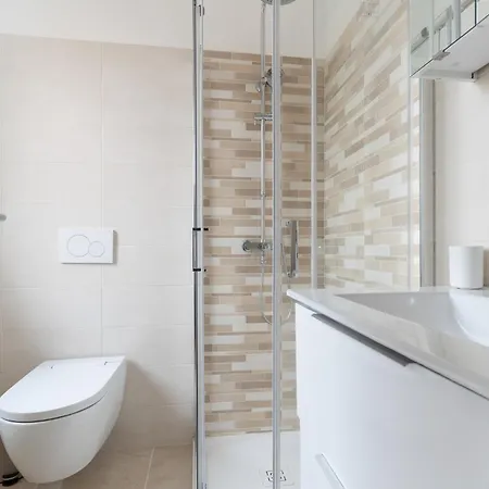 Guesthost - Mm Sant'agostino Modern Flat Milano
