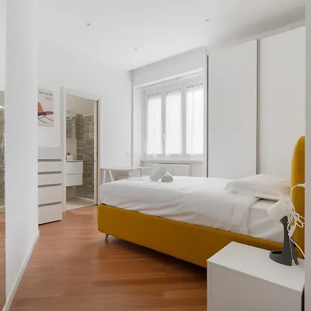 Guesthost - Mm Sant'agostino Modern Flat