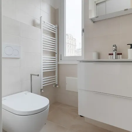 Daire Guesthost - Mm Sant'agostino Modern Flat